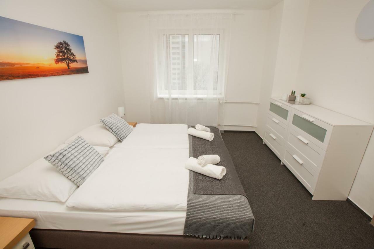 Hotel Blue Apartment Bratislava Exterior photo